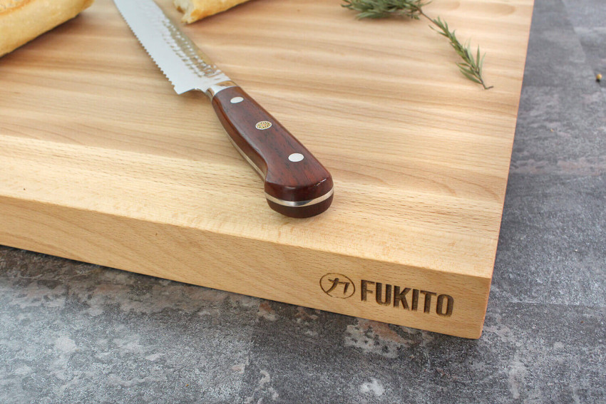 Planche à découper en bois de hêtre Fukito - 45x30x4cm