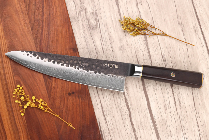 Couteau de chef 20cm Fukito Ébène Damas VG10 67 couches acier japonais